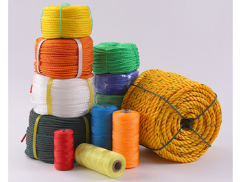 Why Use Nylon Rope in Rock Climbing?